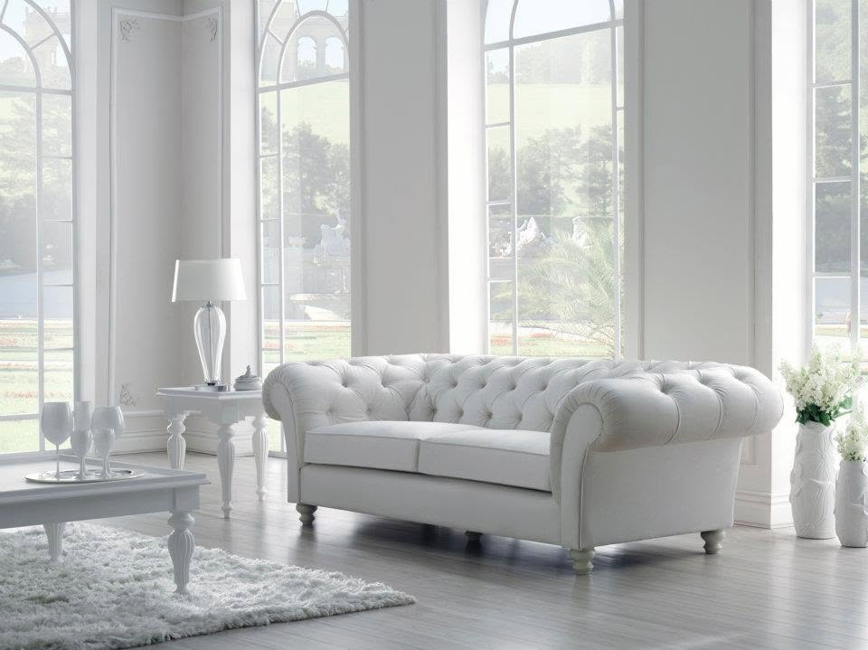 Joyce Elizabeth Home Collection / Sofa